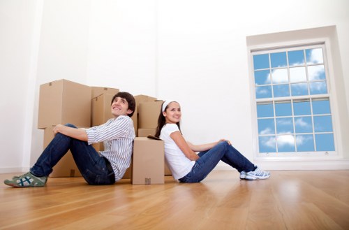Removal truck hire for residential moves in Harringay